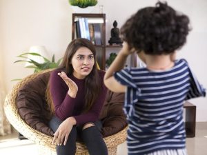 Tanda Keluarga Toxic dan Bahayanya Bagi Kesehatan Mental Anak